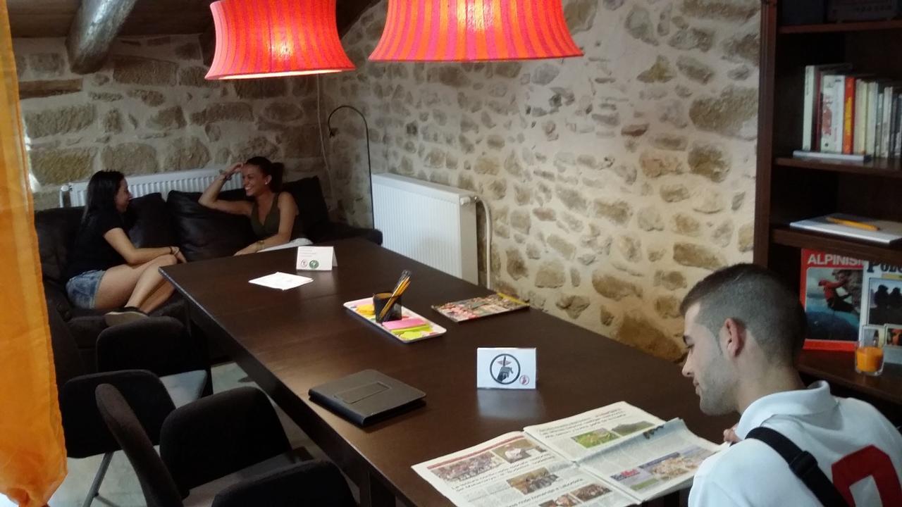 Albergue Valderrobres Auto Check-In Eksteriør bilde